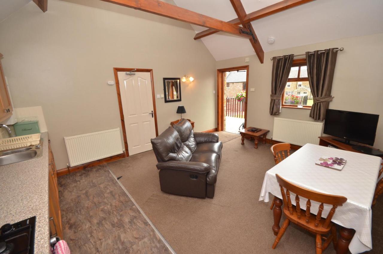 Plawsworth Hall Serviced Cottages And Apartments Durham Eksteriør billede