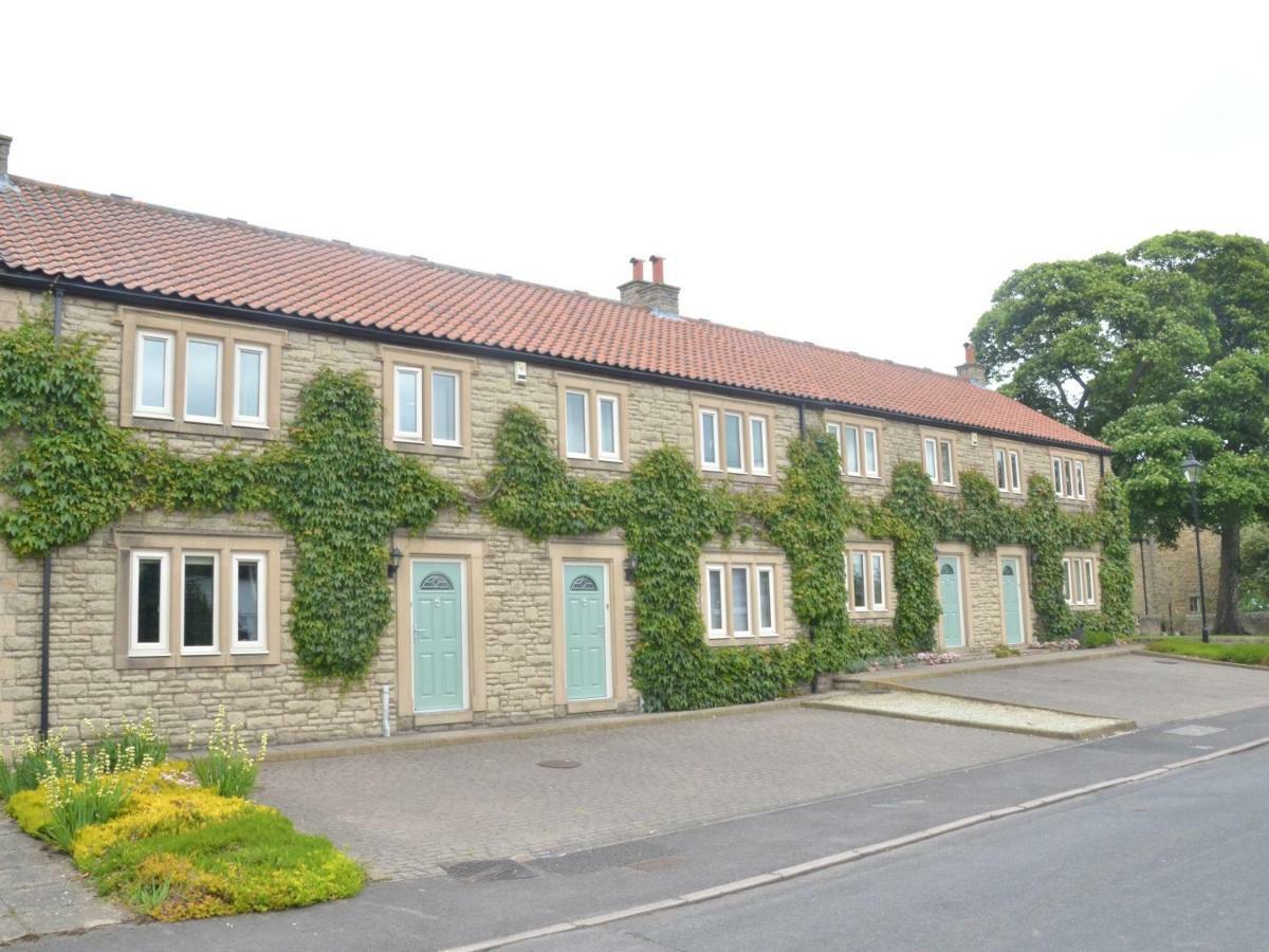 Plawsworth Hall Serviced Cottages And Apartments Durham Eksteriør billede